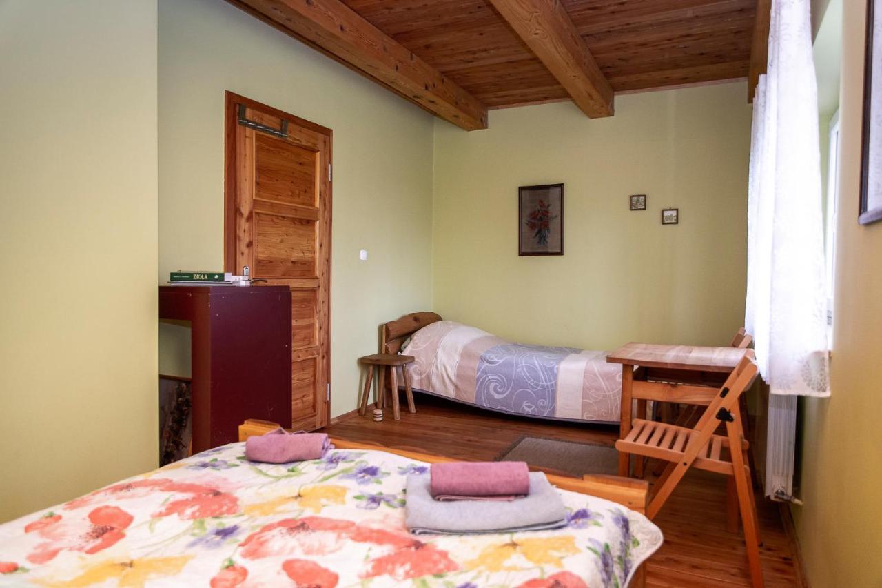 Villa Bieszczadzki Kat à Lesko Extérieur photo