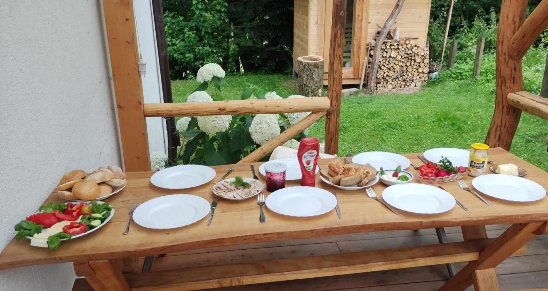 Villa Bieszczadzki Kat à Lesko Extérieur photo